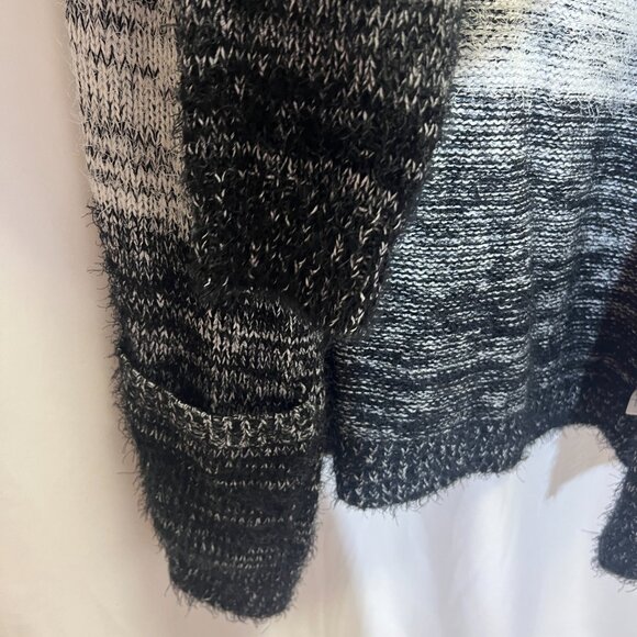 Madison Lilly Cardigan Two Hand Pockets Very Soft Fuzzy Material - Picture 2 of 5